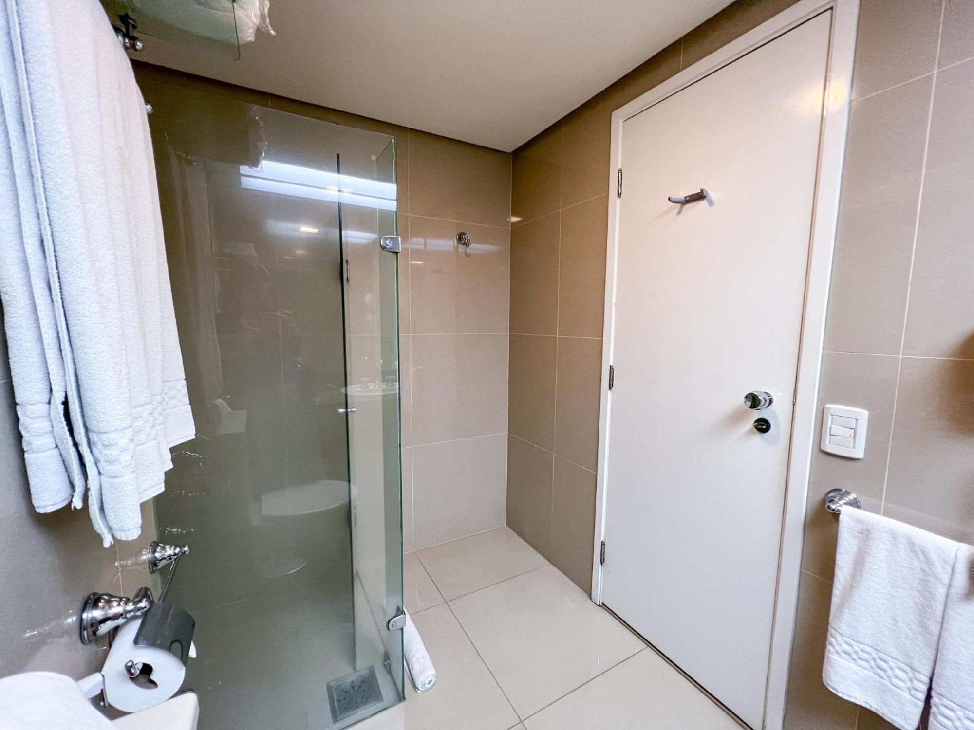 Castro'S Park Hotel Goiânia Buitenkant foto