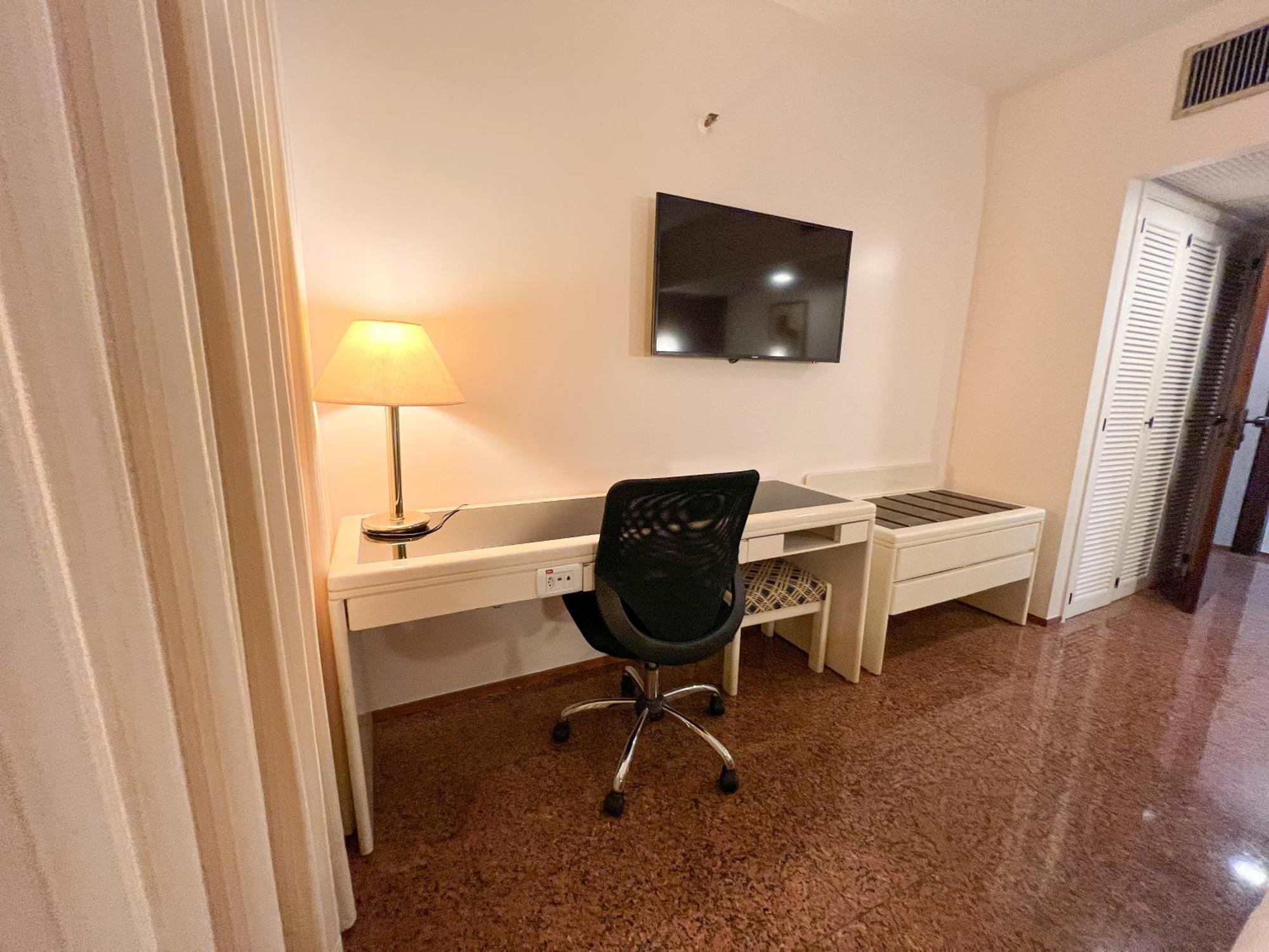 Castro'S Park Hotel Goiânia Buitenkant foto